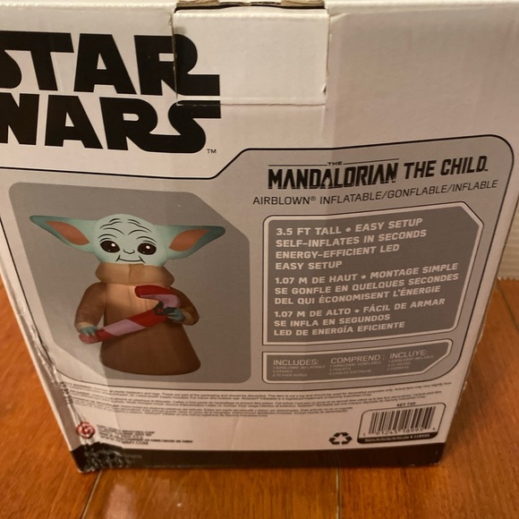 Star Wars Mandalorian the Child candy Cane Christmas Airblown Inflatable 3.5ft - Picture 8 of 11
